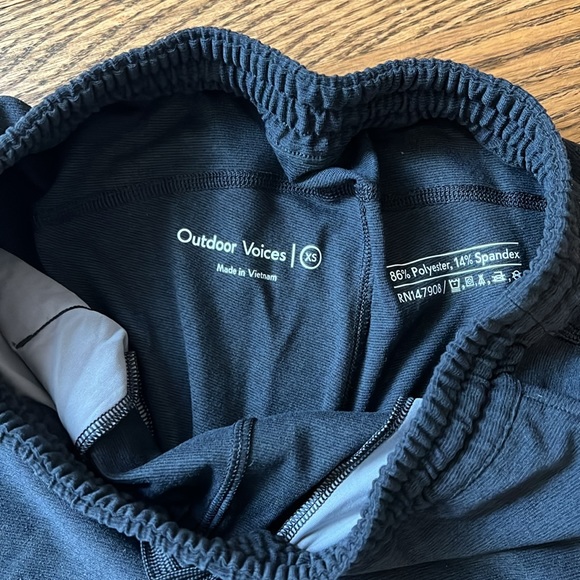 Outdoor voices jogger pants, barely worn - Picture 2 of 3